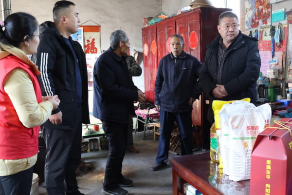 寒冬送温暖 礼包暖人心——东平县“红色礼包”关爱特困老人活动走进大羊镇王庄村 ...