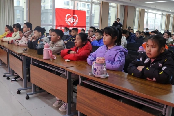 共青团“伙伴计划”示范项目——快乐成长，亲子同行