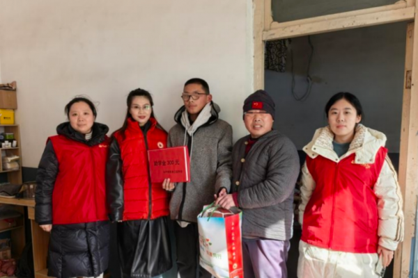 护佑成长 东原童行 | “迎新春 送温暖” 东平信息港公益协会在行动 ...