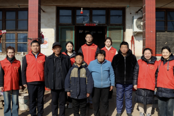 浓浓饺子香，暖暖关爱情——东平信息港公益协会陪困境儿童吃团圆饭过大年 ...