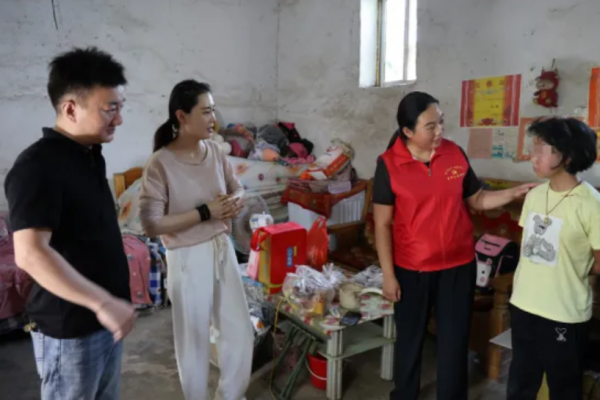 暖心慰问 真情帮扶——东平信息港公益协会开展“爱心港”困境儿童走访活动 ...