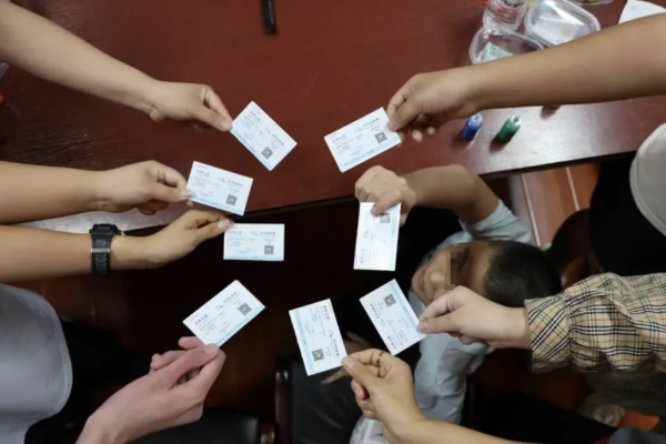 “爱心港”七年温情相伴，困境儿童逐梦前行