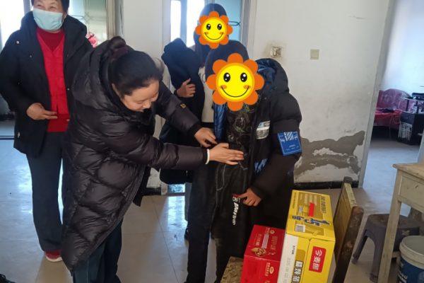 多方联动护童心 暖冬帮扶显温情——东平信息港公益协会开展“爱心港”困境儿童帮扶活  ...