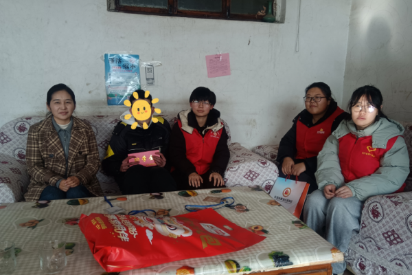 “把爱带回家——暖心护航伴成长”东平信息港公益协会开展2026寒假困境儿童关爱服务活 ...